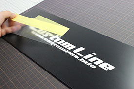 カッティングステッカー　切り抜きステッカー　切り文字ステッカー